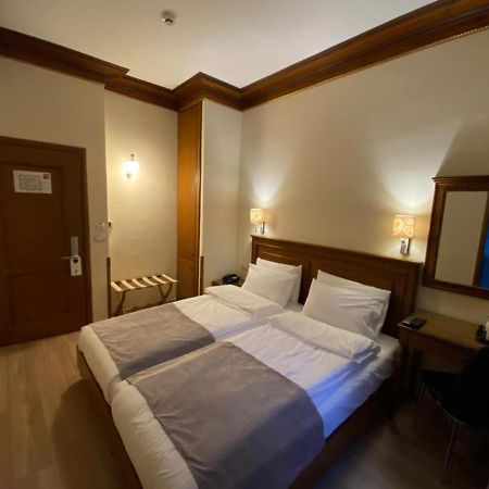 Hotel Argjiro Гирокастра Экстерьер фото