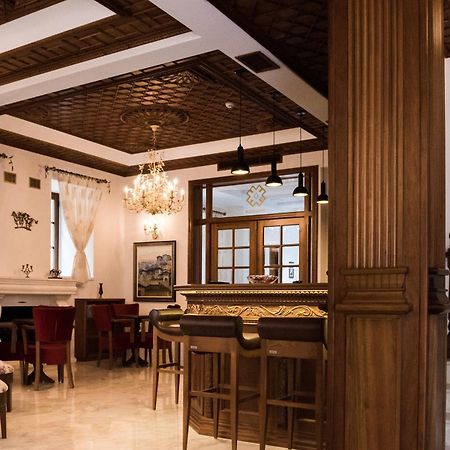 Hotel Argjiro Гирокастра Экстерьер фото