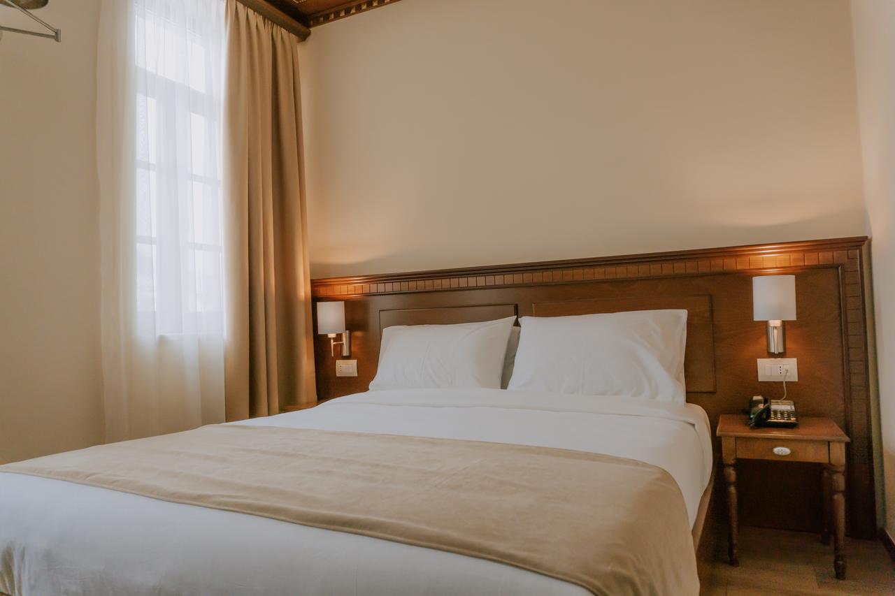 Hotel Argjiro Гирокастра Экстерьер фото