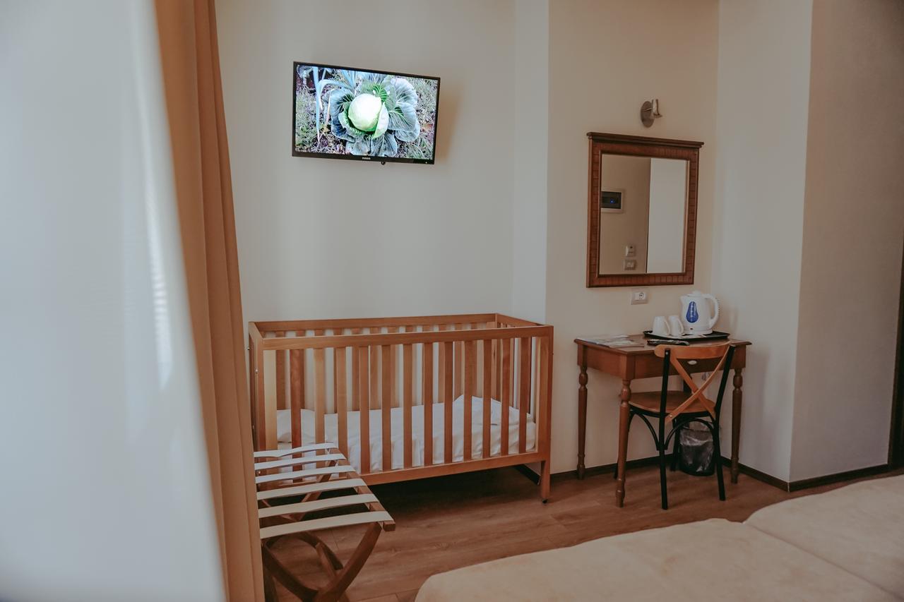 Hotel Argjiro Гирокастра Экстерьер фото