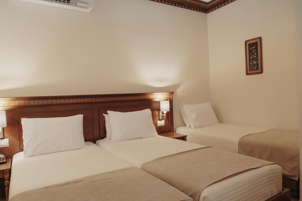 Hotel Argjiro Гирокастра Экстерьер фото